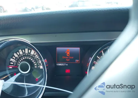 2013 Ford Mustang Gt Premium z USA, uszkodzony, nr VIN 1ZVBP8CF3D5277377